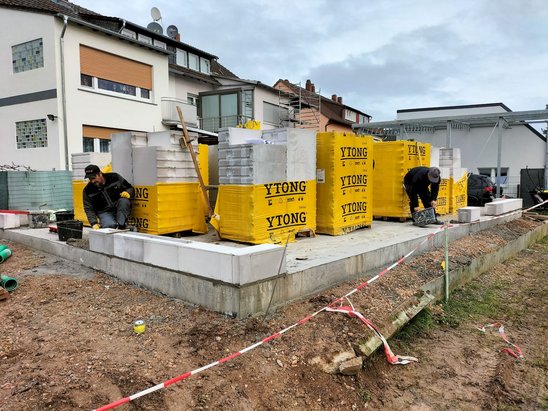 Maurerarbeiten starten